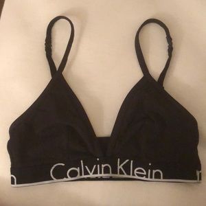 Calvin Klein UNPADDED bra